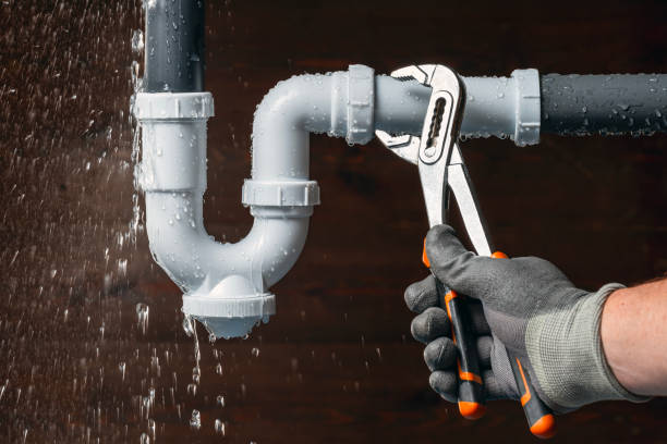 Professional Pipe Repair technician working in Hague, VA